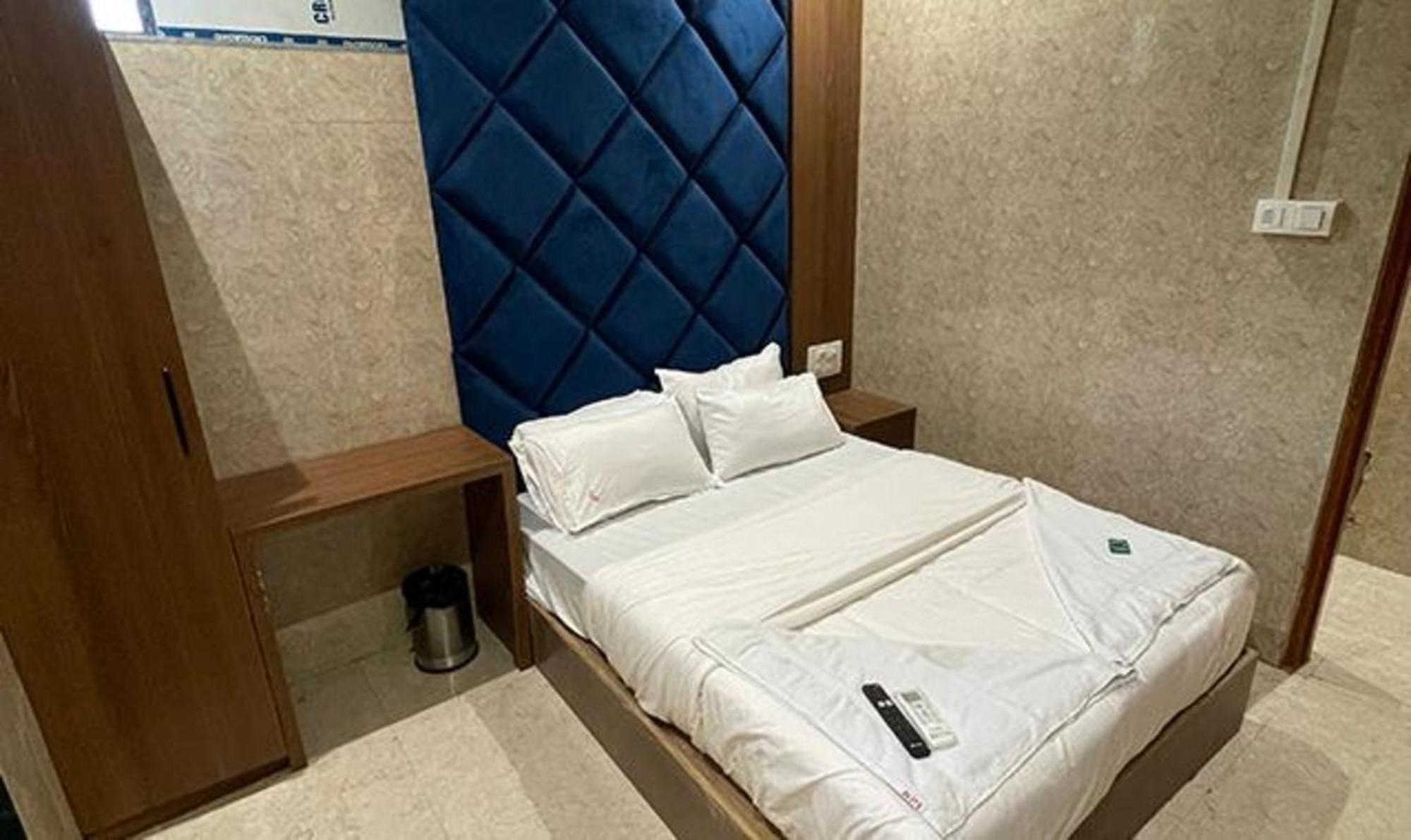 Hotel Fabhotel Platinum - Mumbai