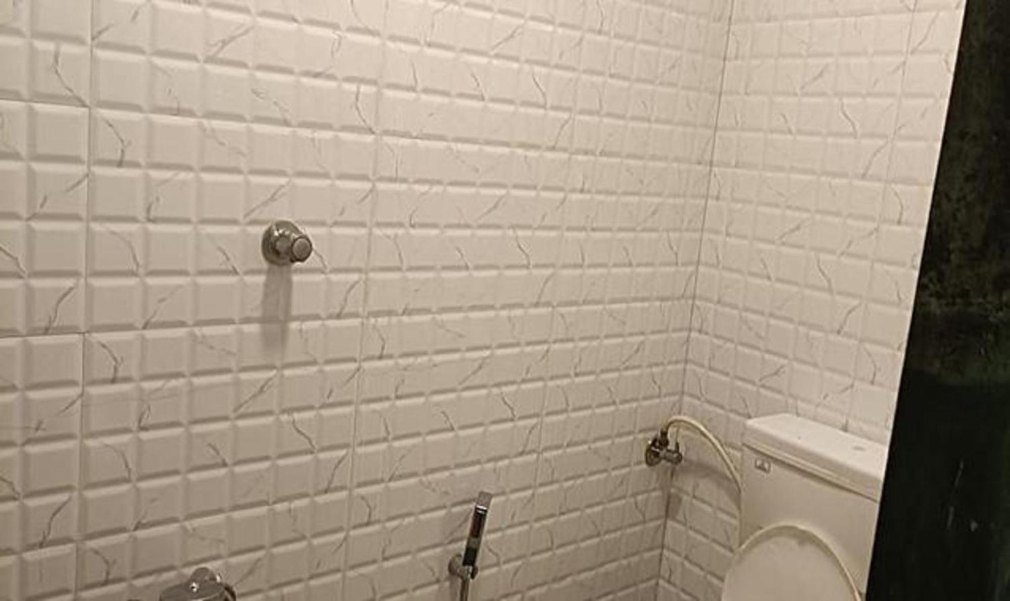 Fabhotel Platinum -
